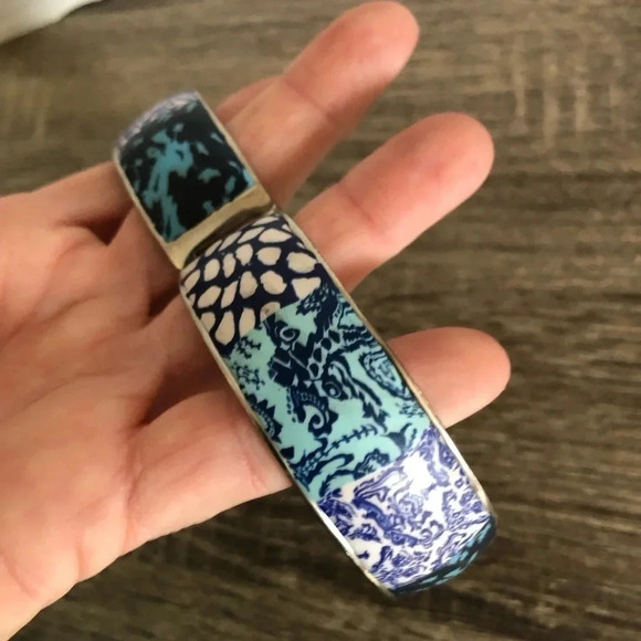 Blue  Patterned Clay Clamp Bangle - Picture 6 of 9